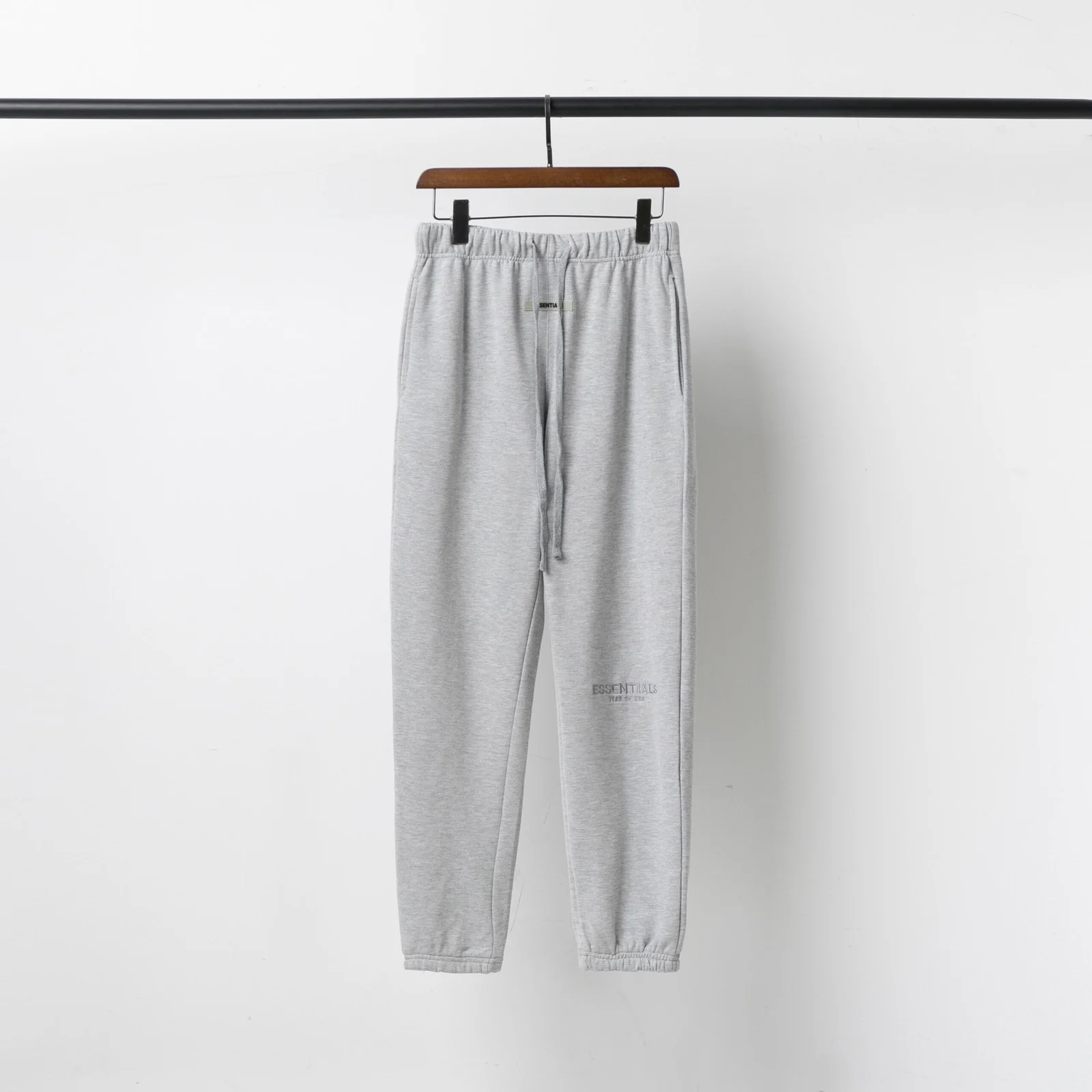 Essentials Sweatpants - Grey